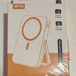 for Magsafe Power Bank 10000mAh with for MagSafe Charger,USB-A Cable PD 22.5W Fast Charge,Wireless Portable Charger for iPhone 16/15/14/13/12 Series–W