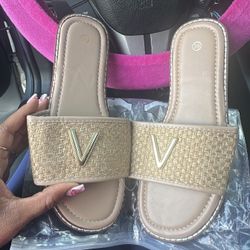Woman Sandals Size 8