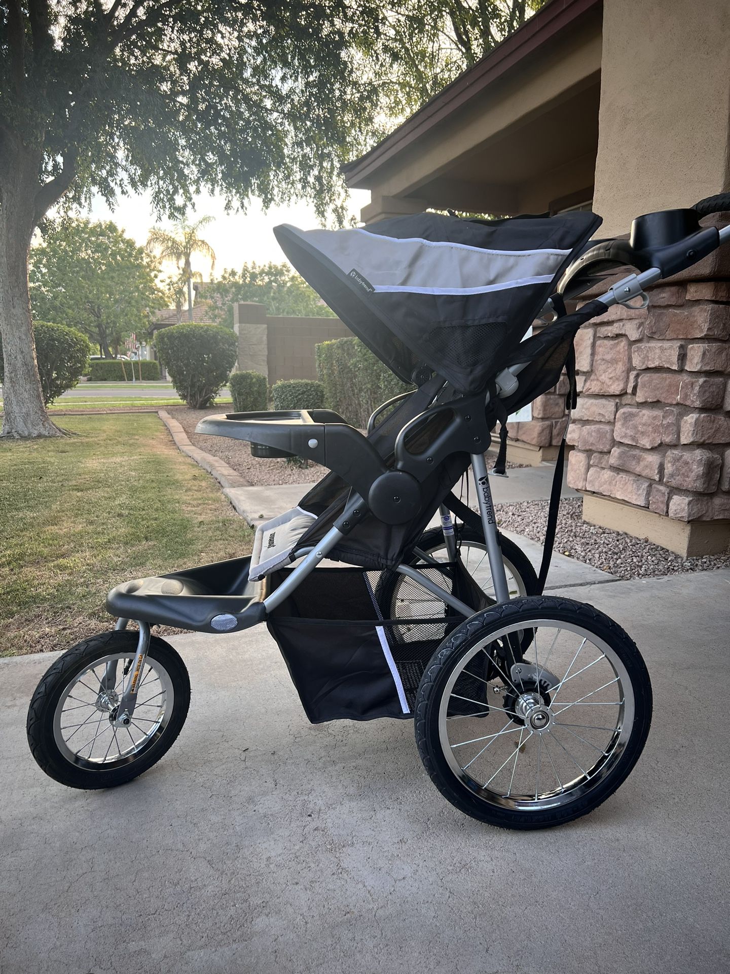 Baby trend Jogging Stroller