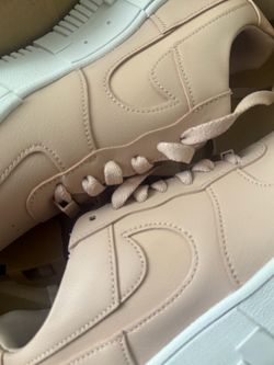 Nike AF 1 women’s size 9