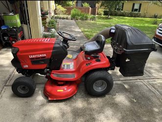 Craftsman T110 Riding Mower with Leaf Bag Attachment. New battery.