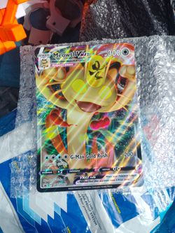 Meowth VMAX Pokémon Card SWSH005 Holo