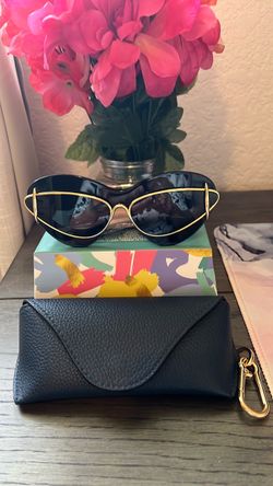 Cat Eye Sunglasses with Case and Box