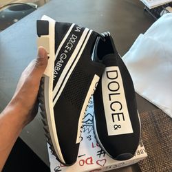 Dolce & Gabana Size 9-10