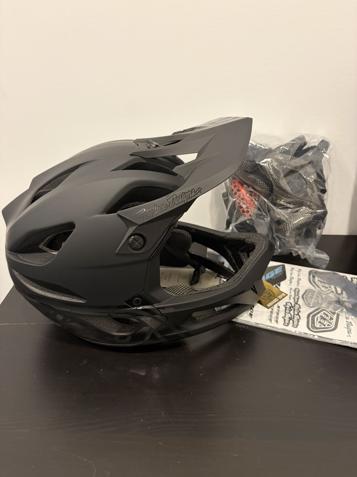 Troylee Full Face Helmet Black