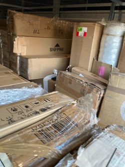 Memory foam mattress, hybrid mattress, brand new in box, clearance sale.