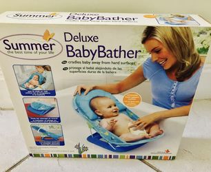 Summer Deluxe Baby Bather... Never been used...