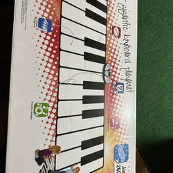 Playmat Keyboard 260cm By 74cm Played Once 