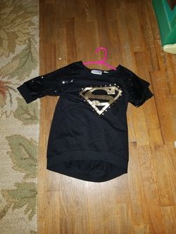 Girls dresses/ super girl top size 7/8