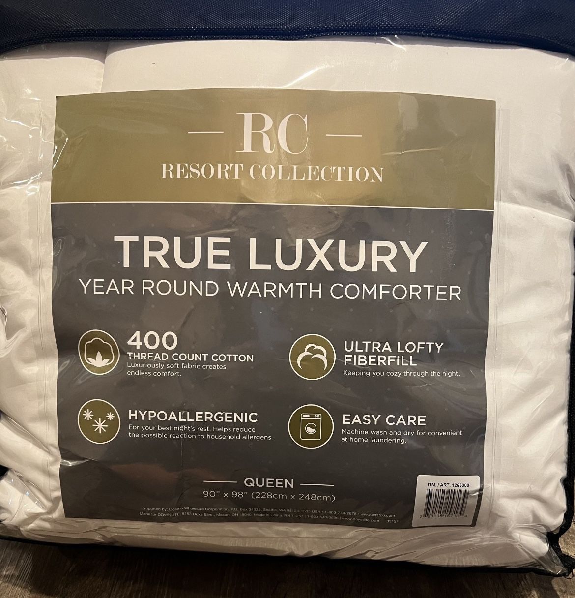 New Resort Collection Queen Comforter 