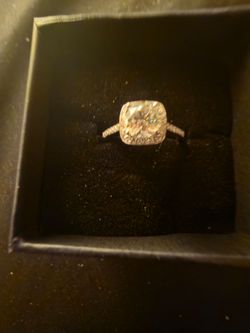 Womens Moissanite Ring Size 8