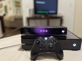 Original Xbox One With Kinect