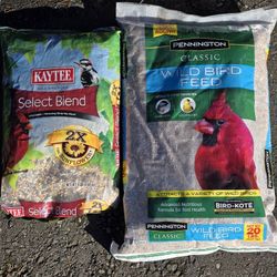 Bird food 29lb 