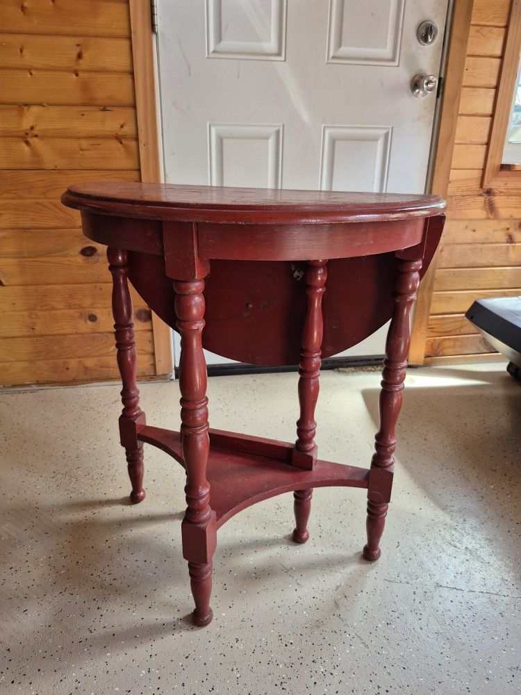 Antique gateleg drop-leaf table