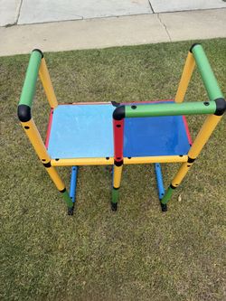 Funphix Fort Building Structure