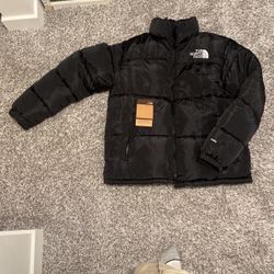 North-face Puffer 700, New