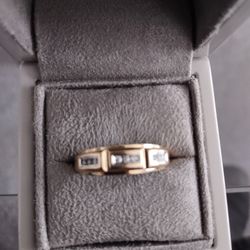Mens12 1/2 Wedding Ring W/ Diamonds 