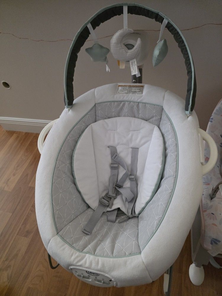 Graco Baby Swing