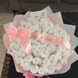 Diaper Bouquet, Perfect For Baby Showers Or Gender Rails