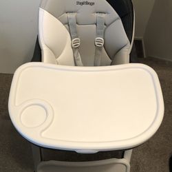 Peg Perego Siesta High Chair - EXTRA TRAY INCLUDED :-)