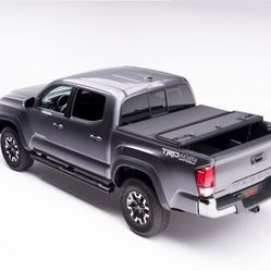 Toyota Tacoma 6'2" Truck Bed Hard Cover - ExtangSolid Fold 2.0 Tonneau