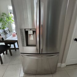 LG Refrigerator 