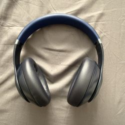 Beats Studio Pro (Navy Blue)