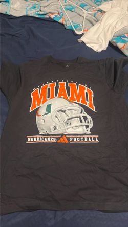 Miami hurricanes t-shirt  size: large mens