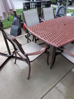 Outdoor furniture and free umbrella