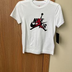 Jordan Nike Air Little Boys Short Sleeve T-shirt Size 6