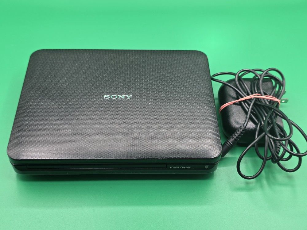 Sony DVP-FX730 Portable DVD Player