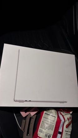 MacBook Air m5 16gb