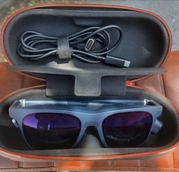 VITURE XR Smart Glasses w/ Case & Charging Cable – Excellent Condition