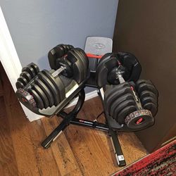 Adjustable-1090-Bowflex-Dumbbells-with Stand