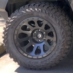 Fuel Vector Wheels With Tires