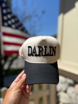 Darlin hat