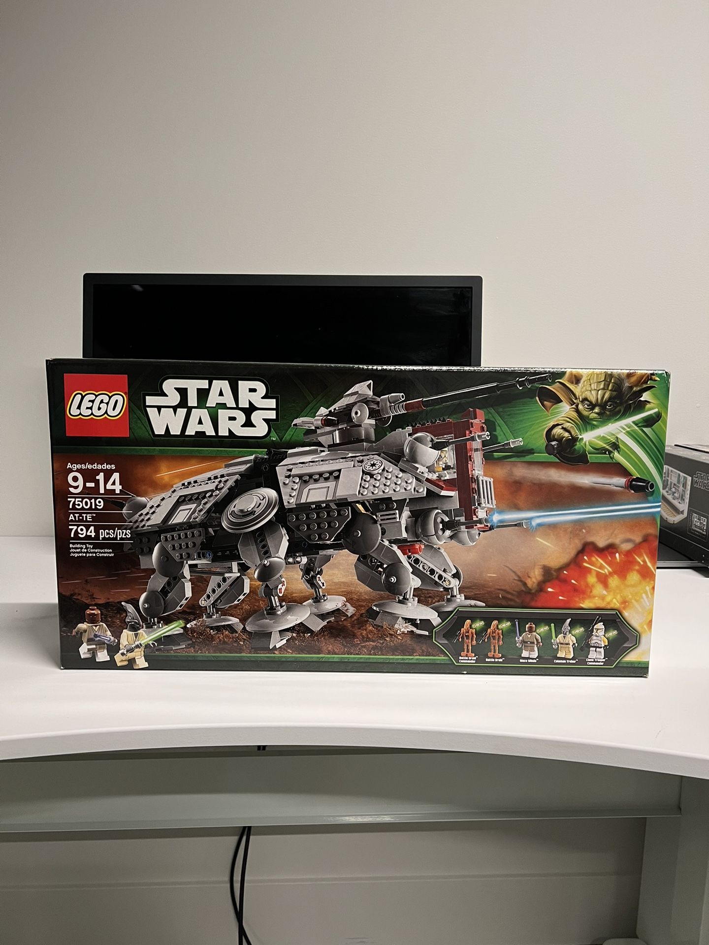 Lego Star Wars 75019: AT-TE for Sale in Los Angeles, CA - OfferUp