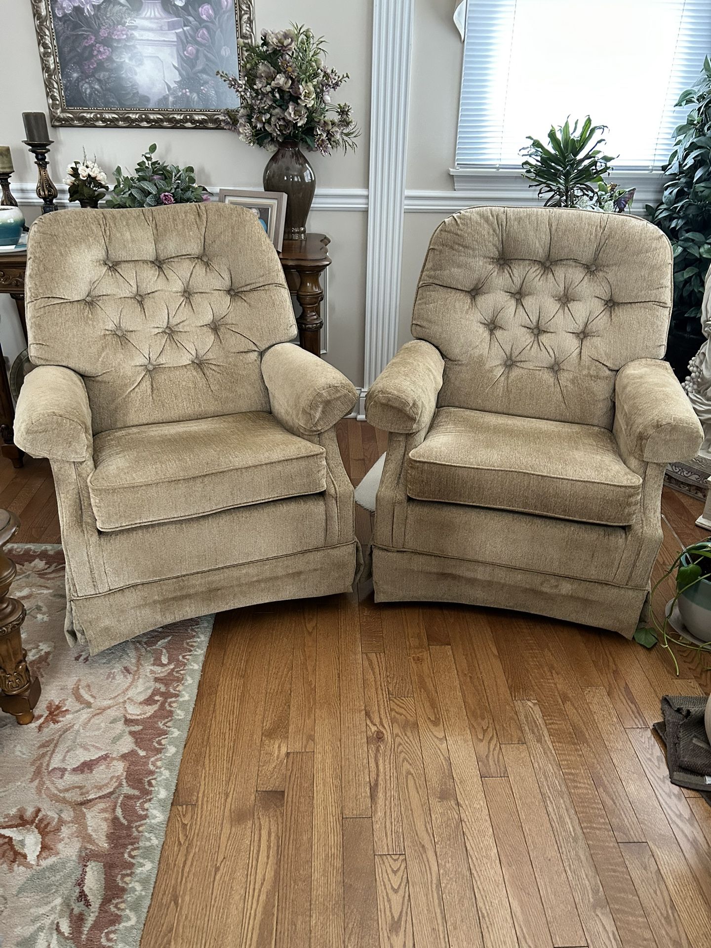 Swivel Rocking Chair