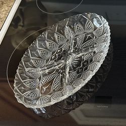 🥦 Vintage 1960s divided clear glass appetizer tray by Star deco art France. NEW never used! No chips or cracks! PU in Kennewick near Canyon Lakes Gol