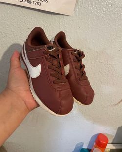 Nike size 11 C toddler boys