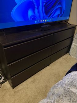 Black 60in dresser