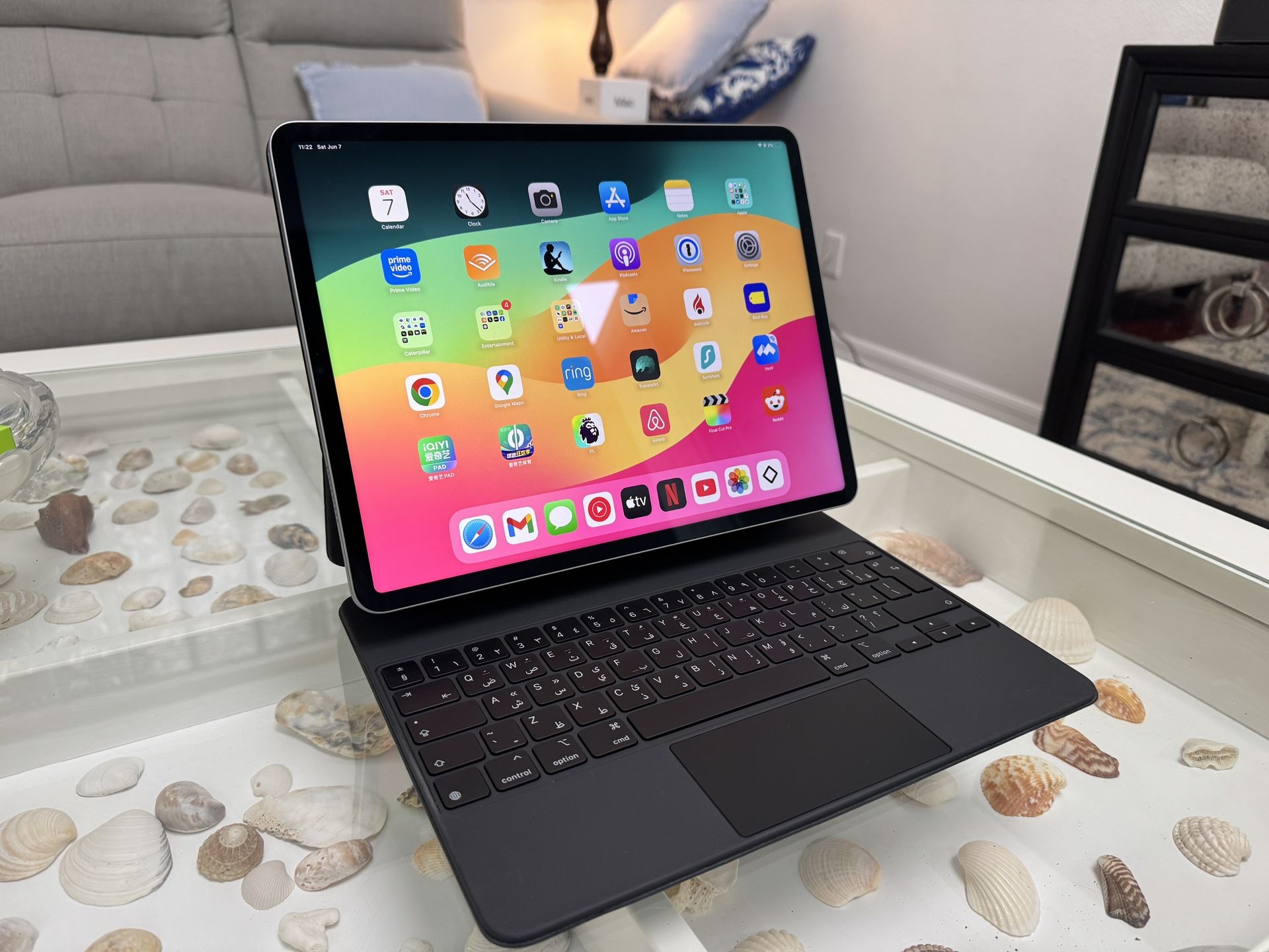 iPad Pro 12.9’ (6th Gen 2023) M2 256GB WiFi in Warranty + Magic Keyboard