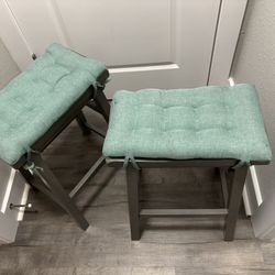 Counter Stools 