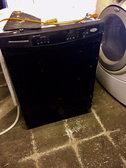 Whirlpool Dishwasher