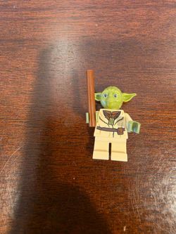 LEGO Star Wars Yoda Olive Green w/ Belt Minifigure sw0(contact info removed)0 Jedi Training