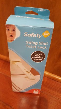 BRAND NEW IN BOX Safety 1st Swing Shut Toilet Lock