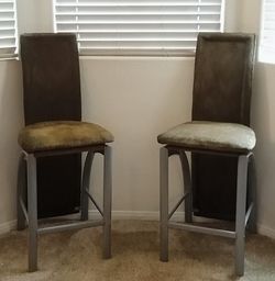 2 Stools