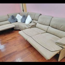 *Black Friday Now*---Alejandra Attractive Mocha Fabric Reclining Sectional Sofa---Delivery And Easy Financing Available👍