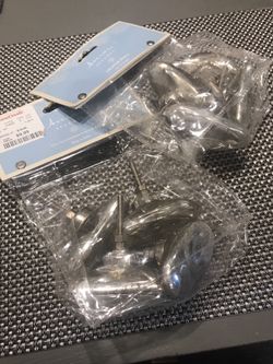 Drawer knobs