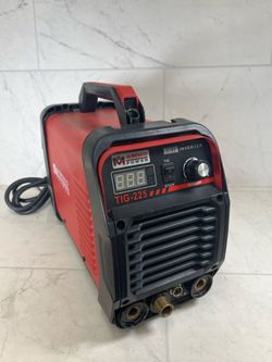 AMICO 225-Amp Pro HF-TIG/ARC stick DC inverter welder (A1G003750)